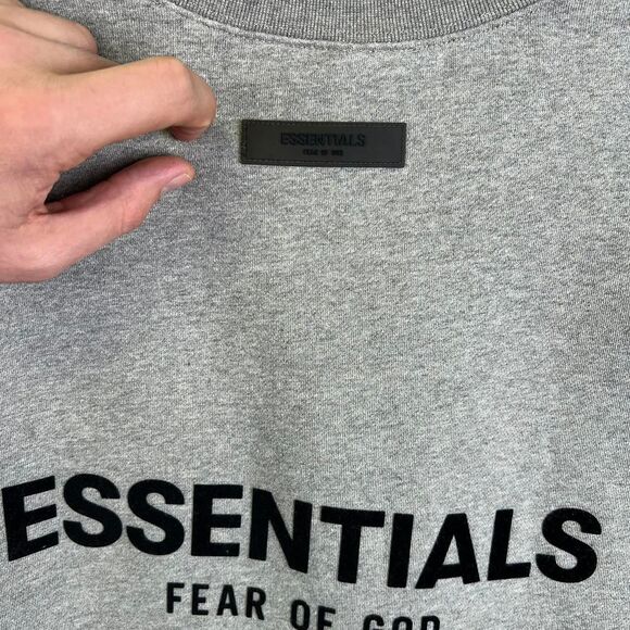 Fear of God Essentials Mock Neck Sweatshirt Size S - Picture 5 of 8
